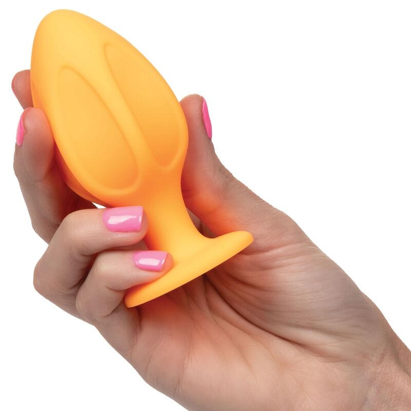 Orange cheeky cap