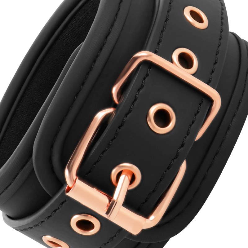 Fantasy handcuffs in vegan leather with neoprene lining