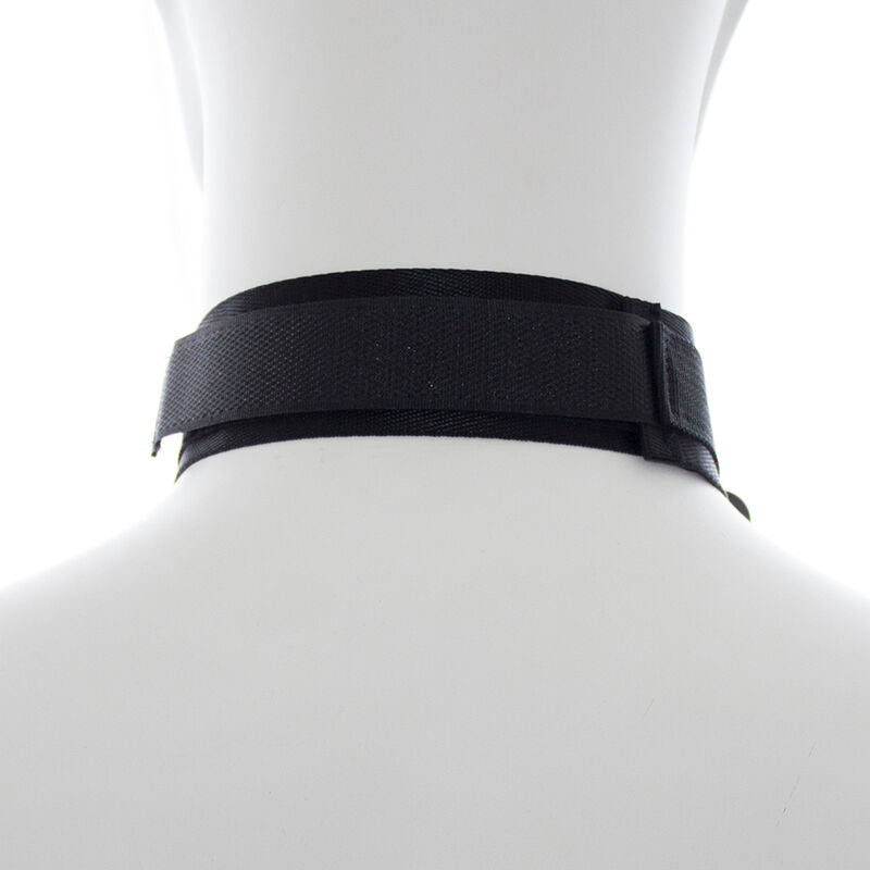 Nylon handcuffs and collar