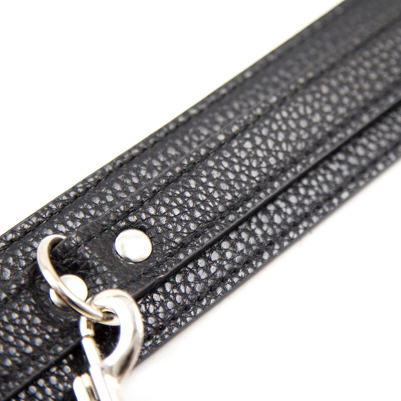Snake pattern necklace