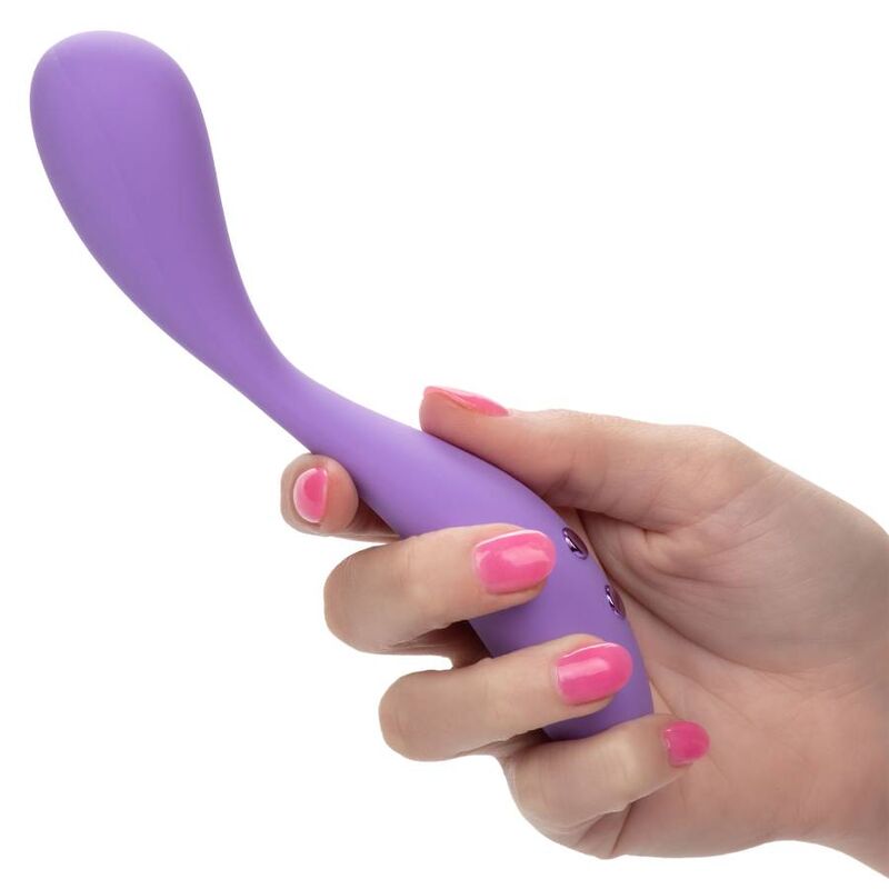 Half-purple outline