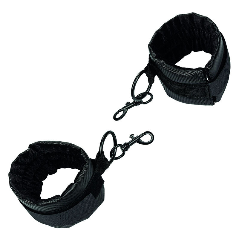 Boundless restraint collar