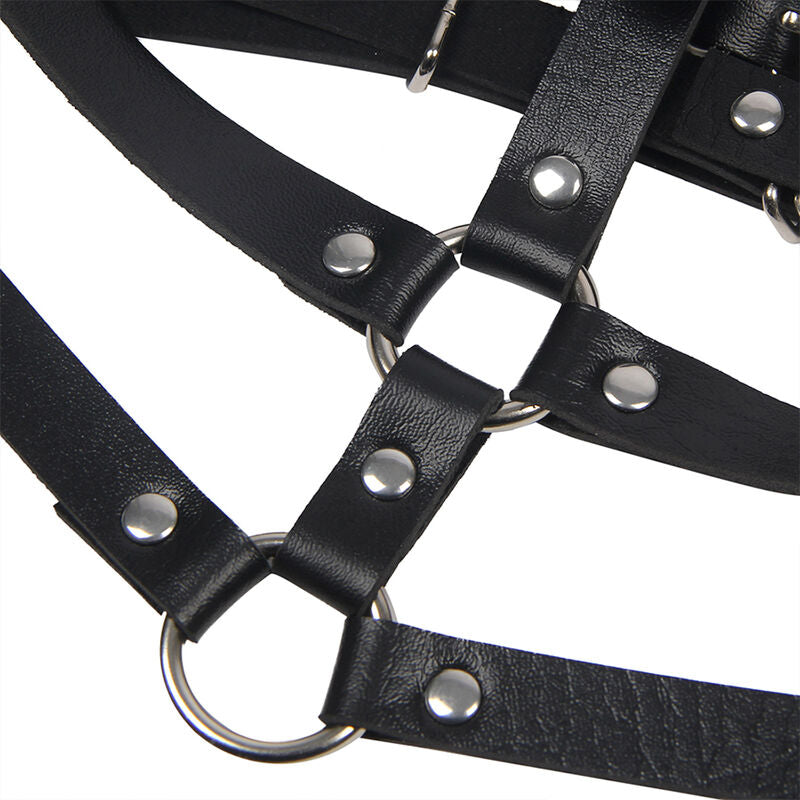 Black leather ring chest harness, one size