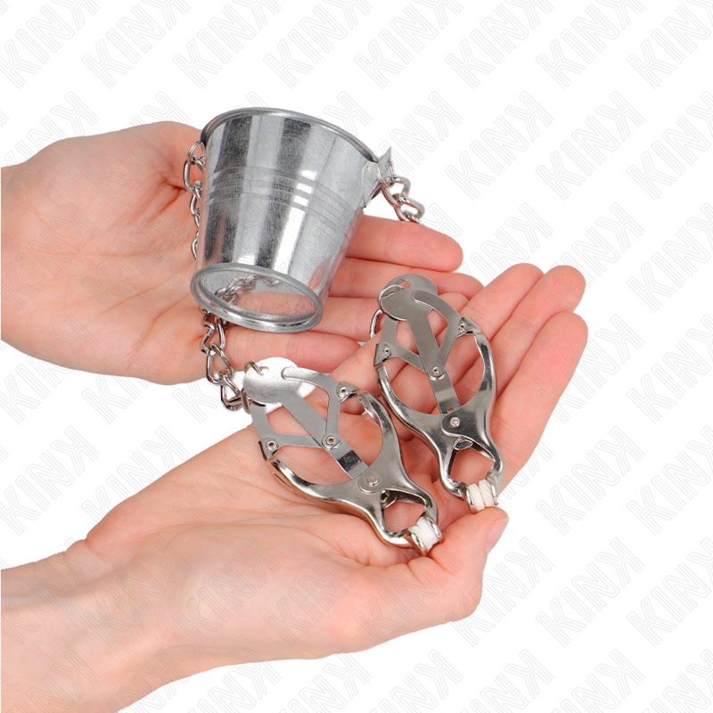 Craft pliers with silver bucket
