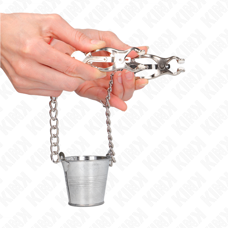 Craft pliers with silver bucket