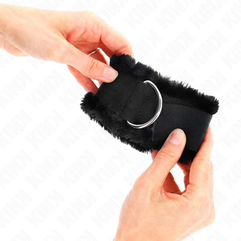 Adjustable black fur lined wrist rests 17-31 cm x 7 cm