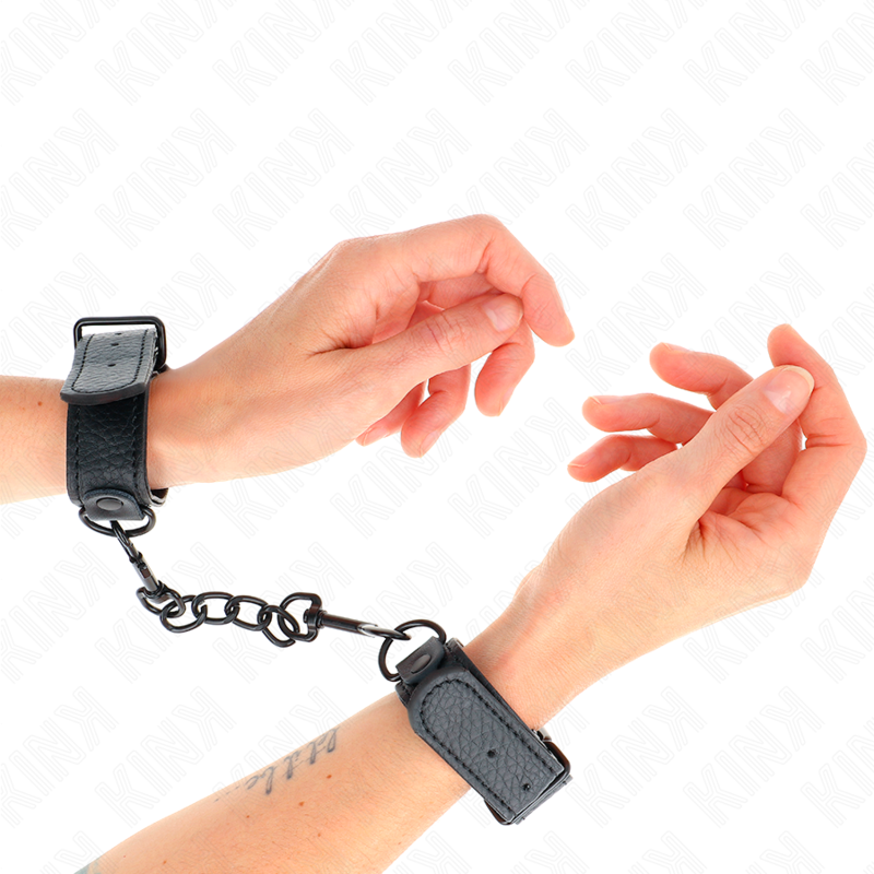 Adjustable beginner cuffs 13-23 cm x 2.2 cm