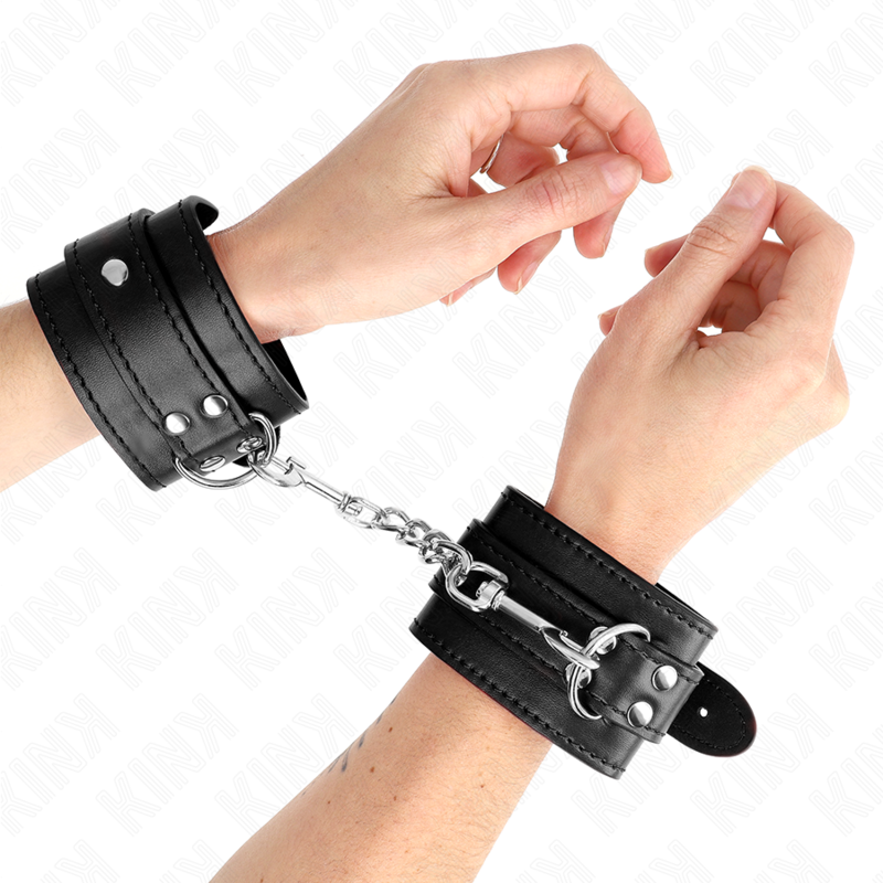 Black Adjustable Single Wrist Support 20-23cm x 5.5cm