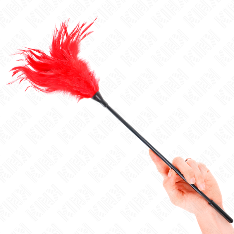 Several red tickling feathers 45 cm