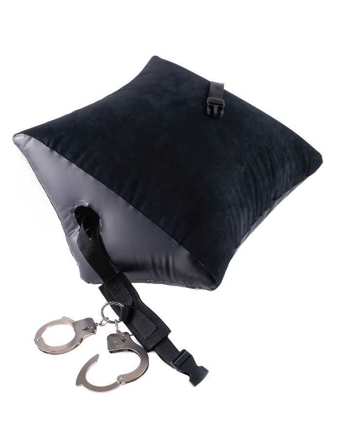Master position with cuffs
