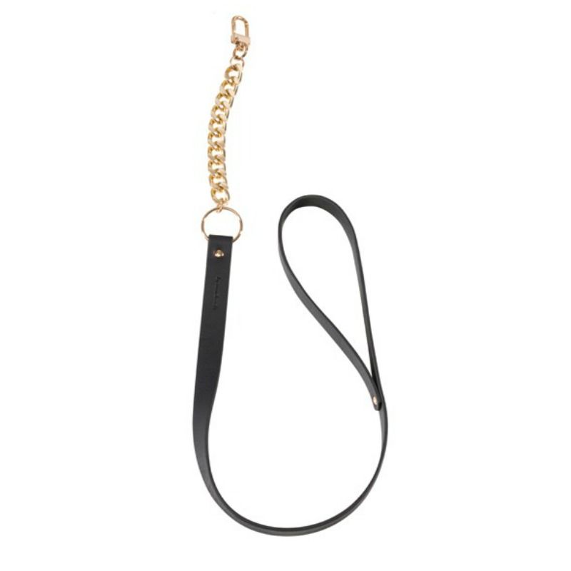 Black necklace with bracelet