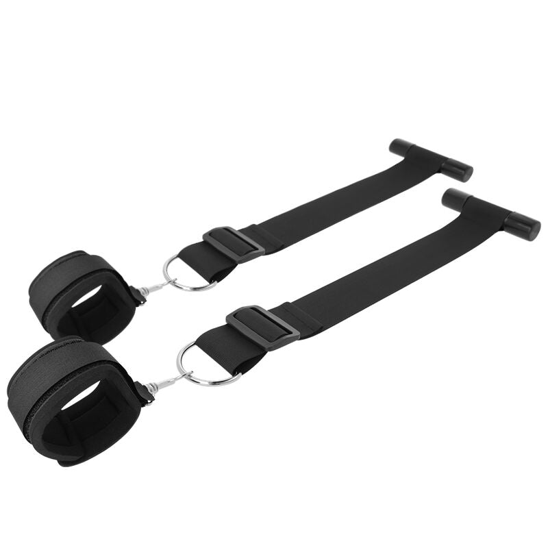 Bondage door handcuffs