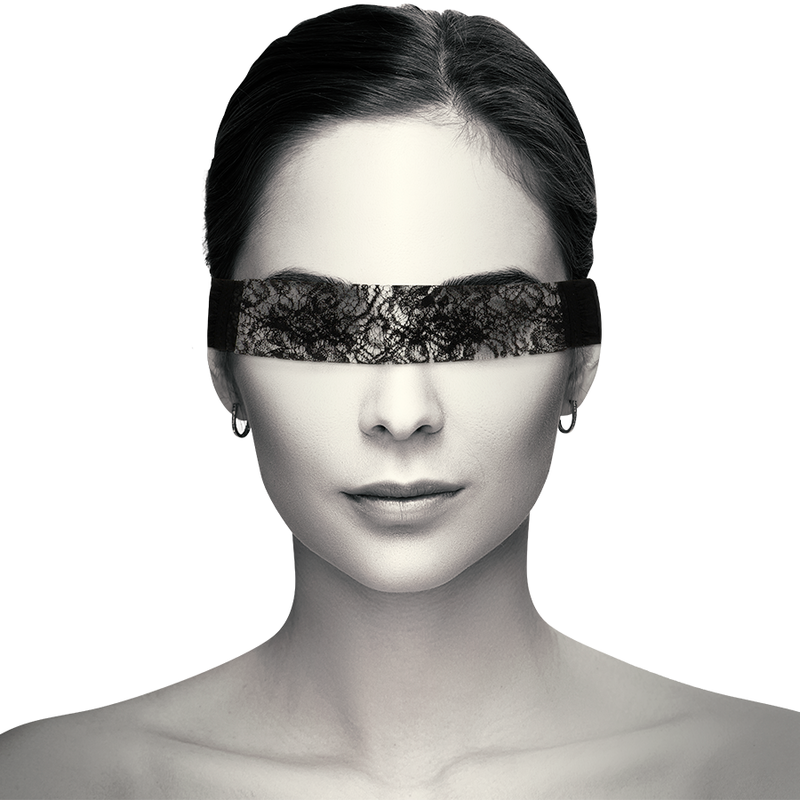 Black lace mask with ribbon