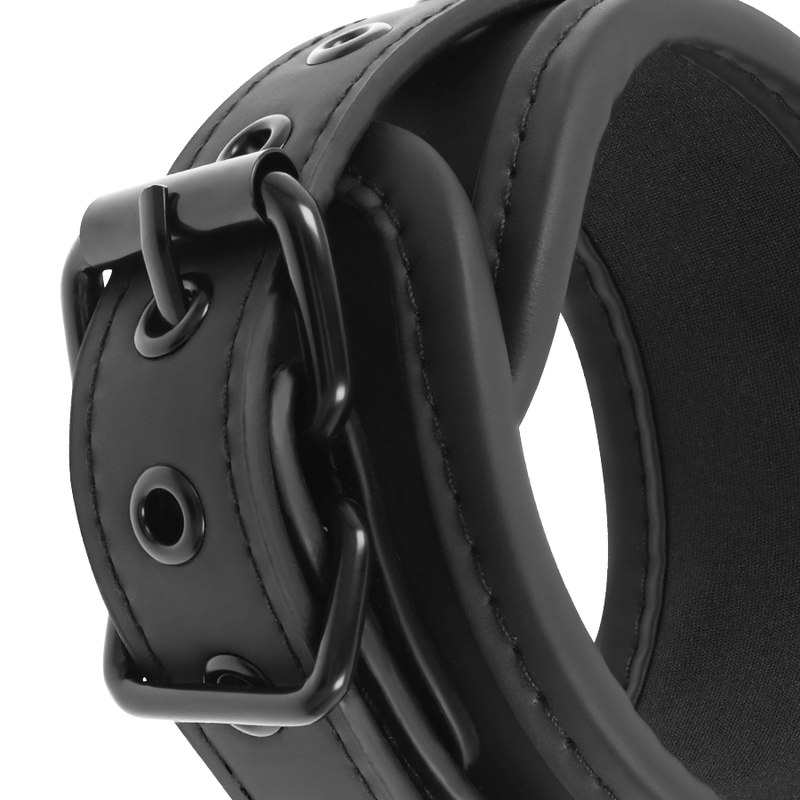 Set of hand and ankle cuffs with neoprene lining